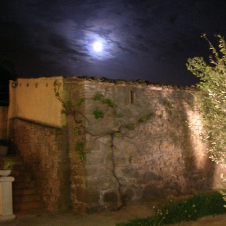 Hotel Turo De La Torre Manresa Zewnętrze zdjęcie