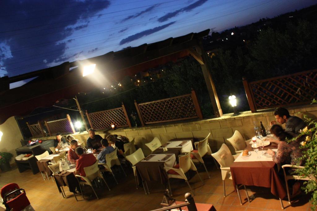 Hotel Turo De La Torre Manresa Pokój zdjęcie